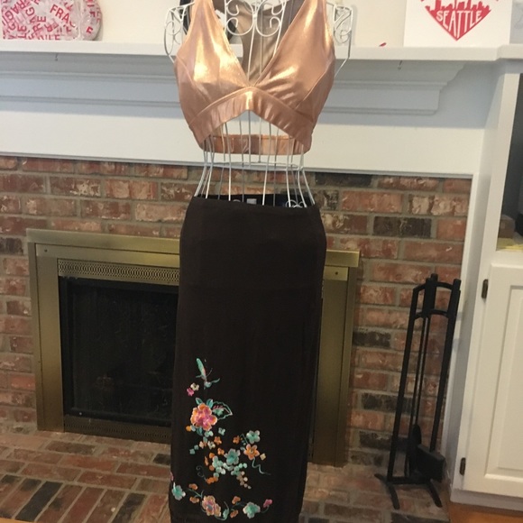 Midi skirt with tassels fringe detail - Picture 6 of 11